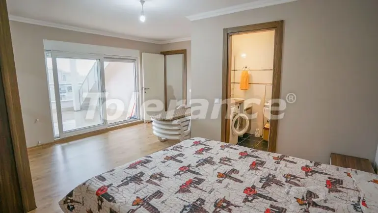 Apartment in Konyaalti, Antalya pool - buy realty in Turkey - 35137