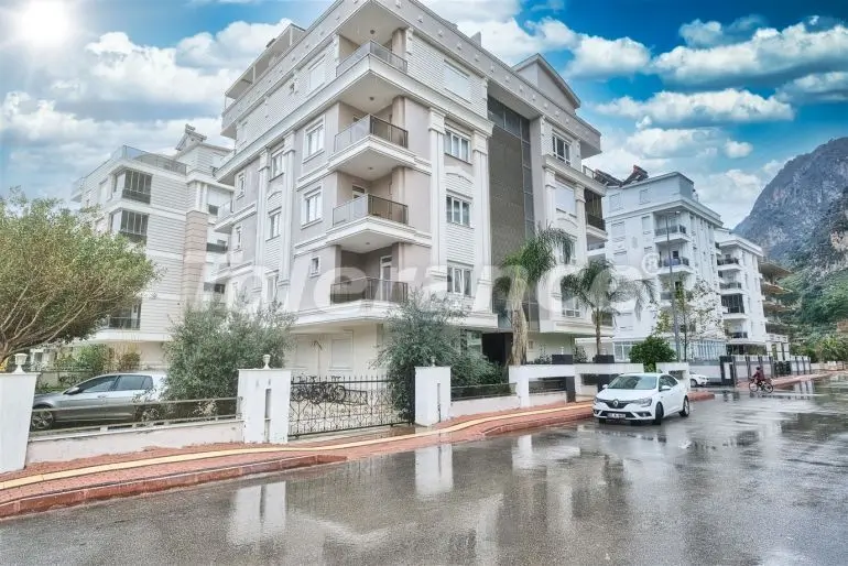 Apartment in Konyaalti, Antalya - buy realty in Turkey - 35513