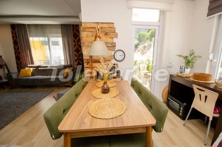 Apartment in Konyaalti, Antalya pool - buy realty in Turkey - 35550