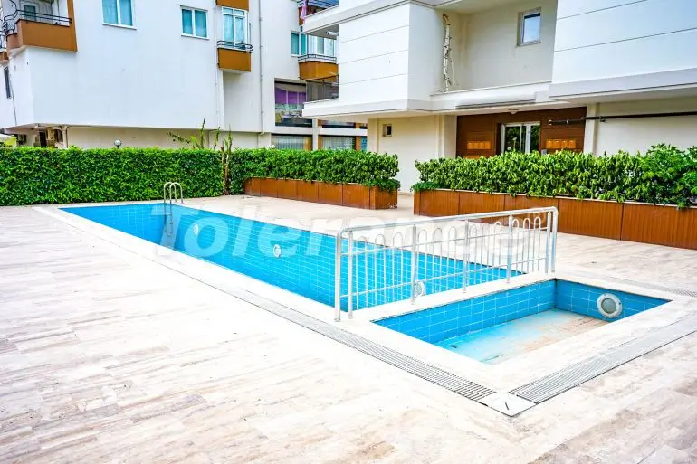 Apartment in Konyaalti, Antalya pool - buy realty in Turkey - 35576
