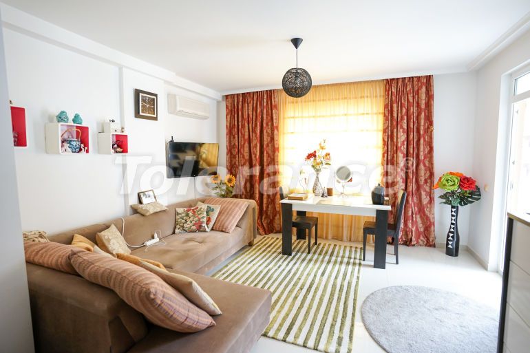 Apartment in Konyaalti, Antalya pool - buy realty in Turkey - 41230