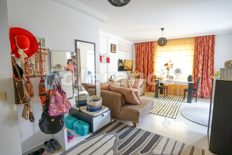 Apartment in Konyaalti, Antalya pool - buy realty in Turkey - 41231