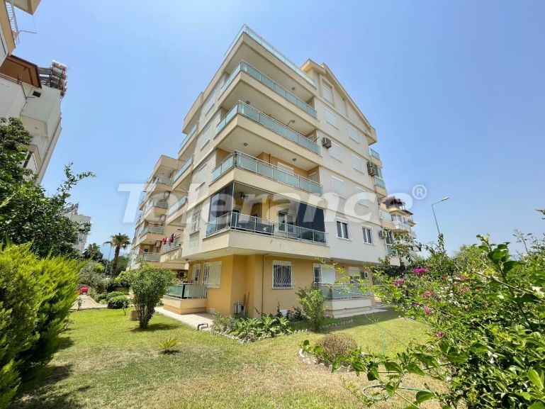 Apartment in Konyaalti, Antalya - buy realty in Turkey - 41605