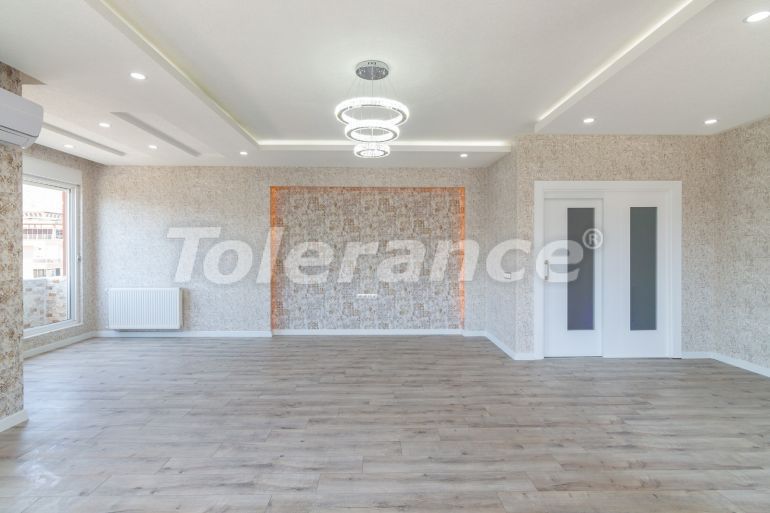 Apartment in Konyaalti, Antalya - buy realty in Turkey - 42157