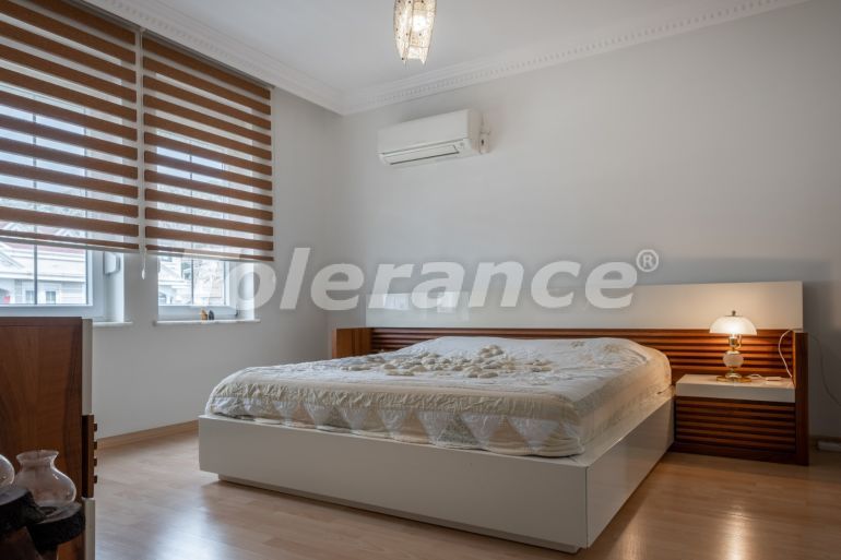 Apartment in Konyaalti, Antalya pool - buy realty in Turkey - 42587