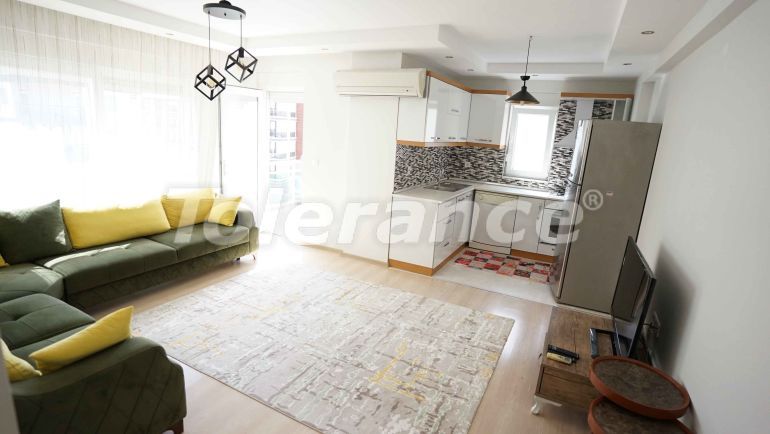 Apartment in Konyaalti, Antalya pool - buy realty in Turkey - 43982