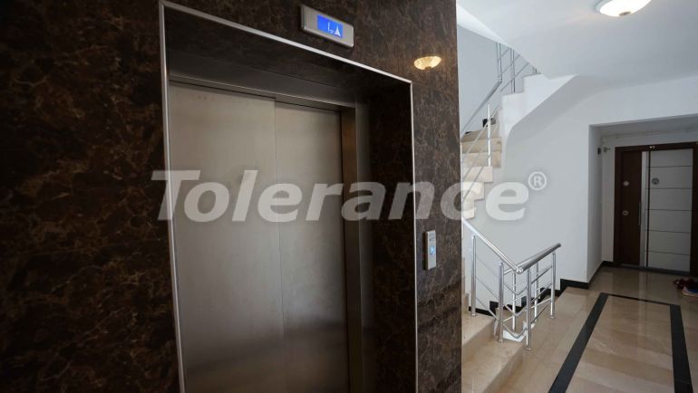 Apartment in Konyaalti, Antalya pool - buy realty in Turkey - 43996