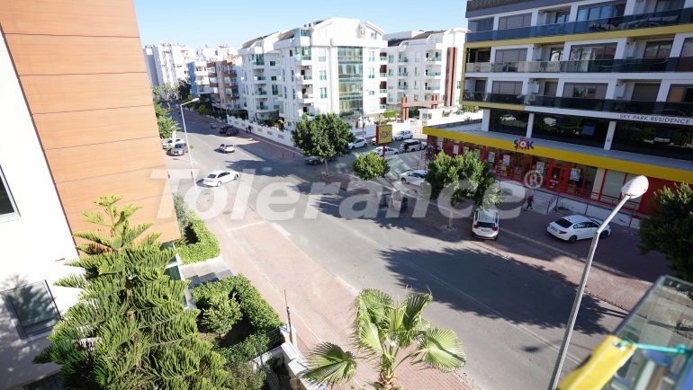 Apartment in Konyaalti, Antalya pool - buy realty in Turkey - 45457