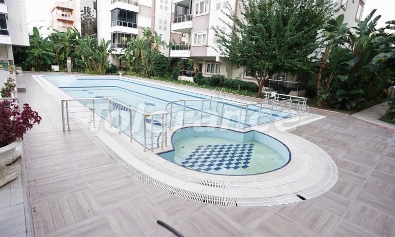 Apartment in Konyaalti, Antalya with pool - buy realty in Turkey - 46275