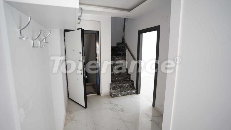 Apartment in Konyaalti, Antalya with pool - buy realty in Turkey - 46423