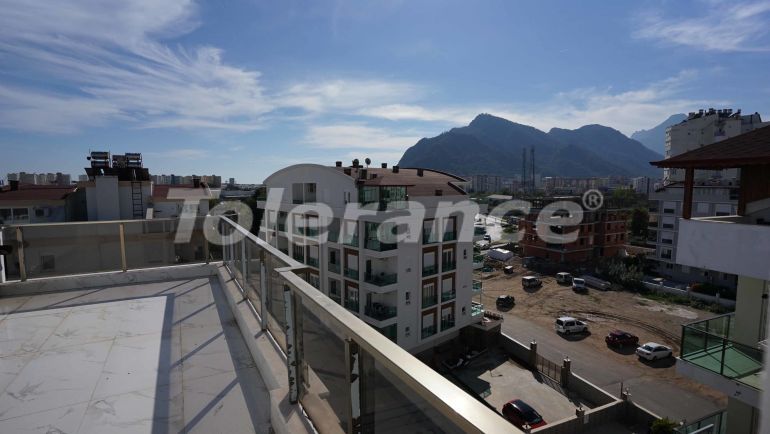 Apartment in Konyaalti, Antalya with pool - buy realty in Turkey - 46432
