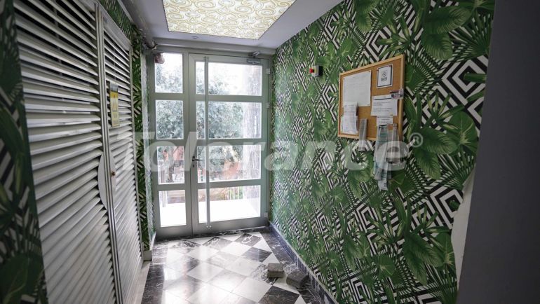 Apartment in Konyaalti, Antalya with pool - buy realty in Turkey - 46433