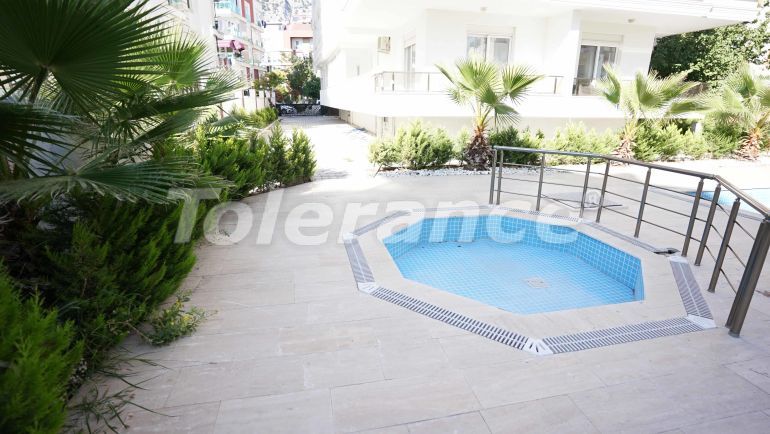 Apartment in Konyaalti, Antalya with pool - buy realty in Turkey - 46437