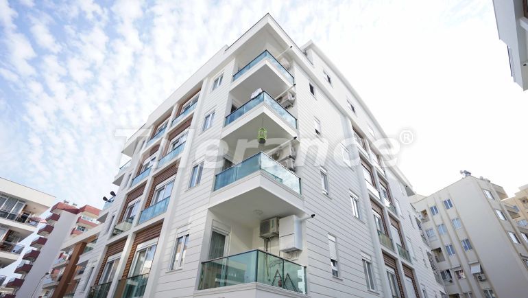 Apartment in Konyaalti, Antalya pool - buy realty in Turkey - 46636