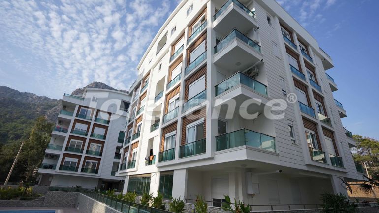 Apartment in Konyaalti, Antalya pool - buy realty in Turkey - 46637