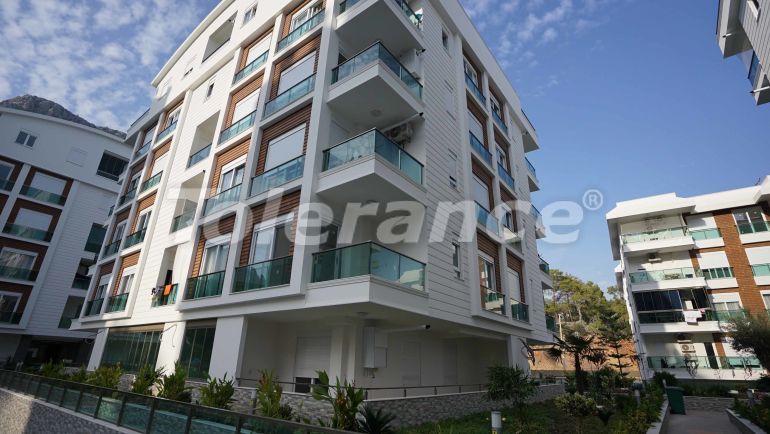 Apartment in Konyaalti, Antalya pool - buy realty in Turkey - 46639