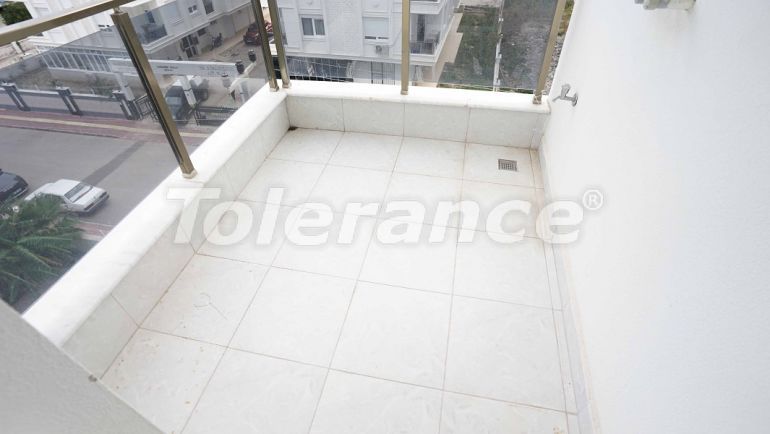 Apartment in Konyaalti, Antalya with pool - buy realty in Turkey - 47173