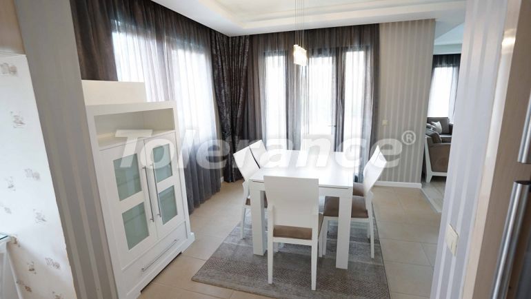 Apartment in Konyaalti, Antalya pool - buy realty in Turkey - 47215