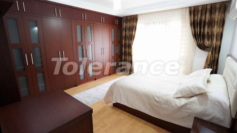Apartment in Konyaalti, Antalya pool - buy realty in Turkey - 47221