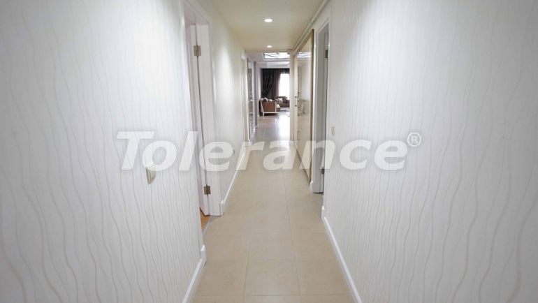 Apartment in Konyaalti, Antalya pool - buy realty in Turkey - 47222