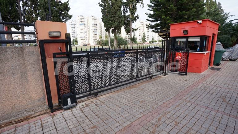 Apartment in Konyaalti, Antalya pool - buy realty in Turkey - 47230