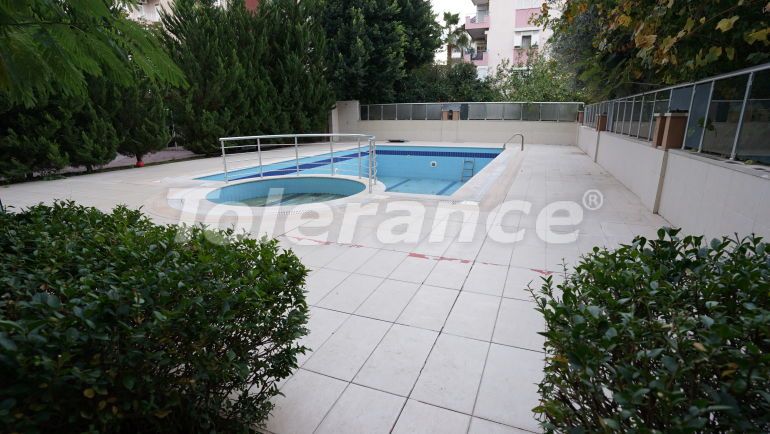 Apartment in Konyaalti, Antalya pool - buy realty in Turkey - 47413