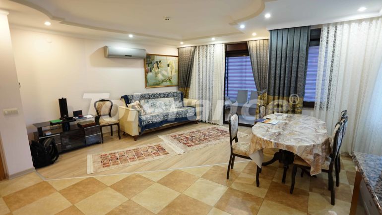 Apartment in Konyaalti, Antalya - buy realty in Turkey - 47506