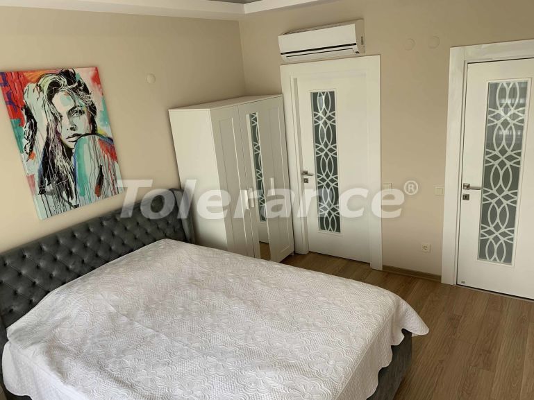 Apartment in Konyaalti, Antalya with pool - buy realty in Turkey - 50182