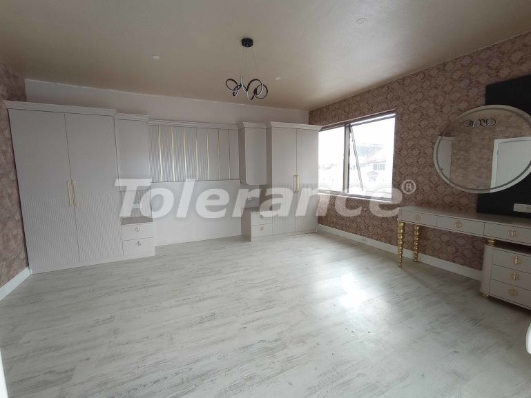 Apartment in Konyaalti, Antalya with pool - buy realty in Turkey - 52147