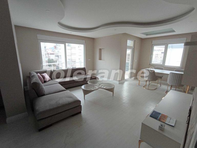 Apartment in Konyaalti, Antalya with pool - buy realty in Turkey - 52151
