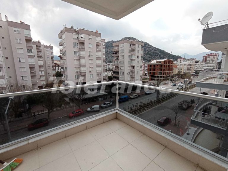 Apartment in Konyaalti, Antalya with pool - buy realty in Turkey - 52162