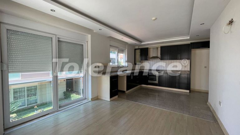 Apartment in Konyaalti, Antalya with pool - buy realty in Turkey - 53891