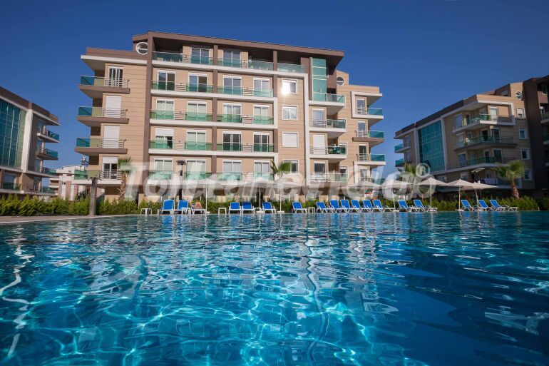 Apartment in Konyaalti, Antalya with pool - buy realty in Turkey - 57490