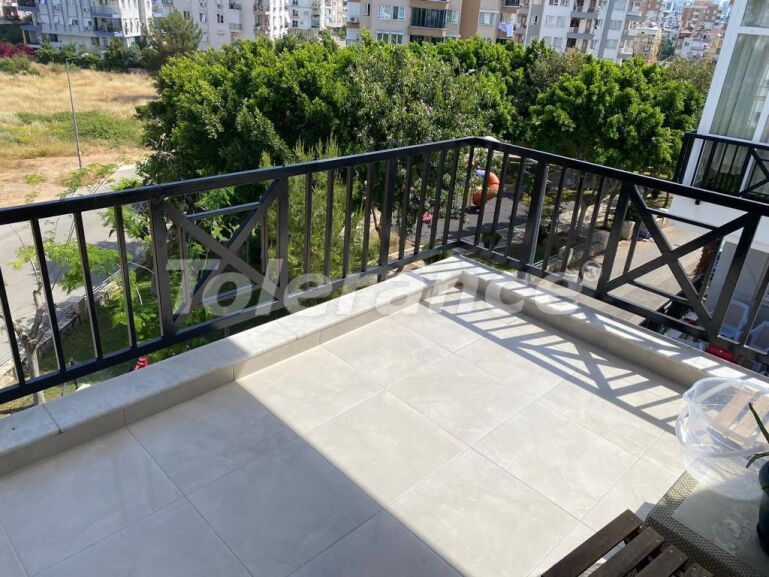 Apartment in Konyaalti, Antalya - buy realty in Turkey - 57572