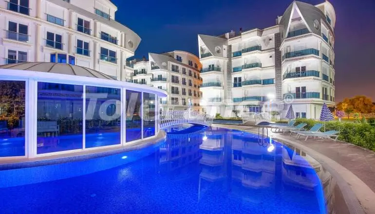 Apartment in Konyaalti, Antalya with pool - buy realty in Turkey - 587
