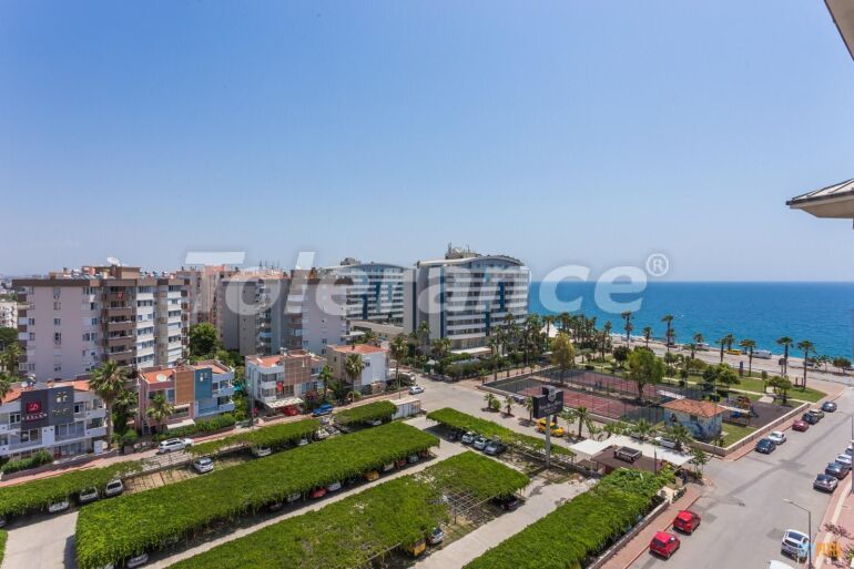 Apartment in Konyaalti, Antalya with sea view with pool - buy realty in Turkey - 60138