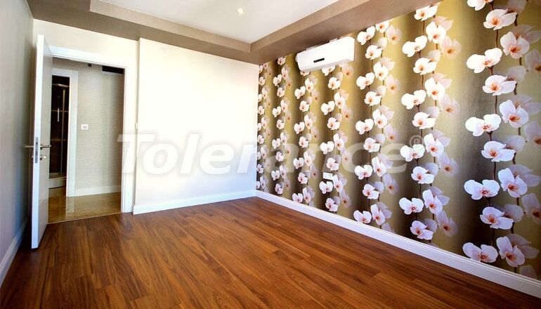 Apartment in Konyaaltı, Antalya with pool - 62182 Apartment in Konyaaltı, Antalya with pool - buy realty in Turkey - 62182