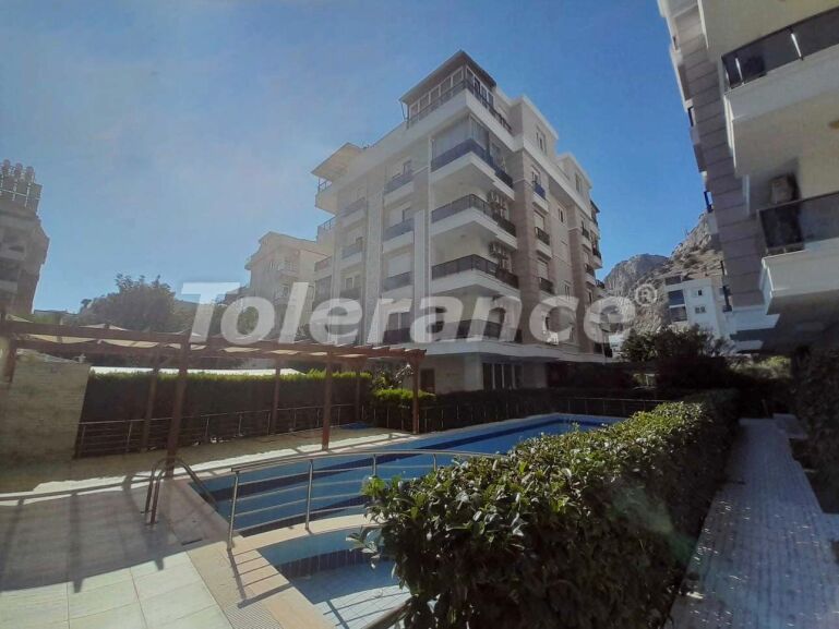 Apartment in Konyaalti, Antalya with pool - buy realty in Turkey - 63107