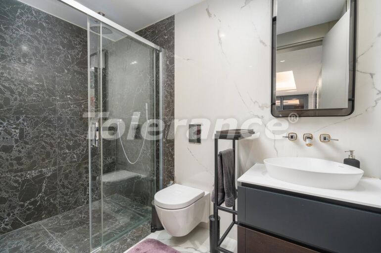 Apartment in Konyaaltı, Antalya with sea view with pool - buy realty in Turkey - 64173