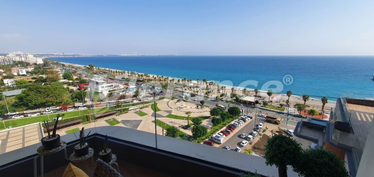 Apartment in Konyaaltı, Antalya with sea view with pool - buy realty in Turkey - 64176