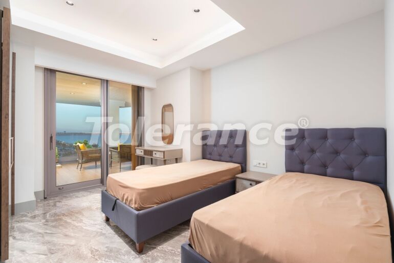 Apartment in Konyaaltı, Antalya with sea view with pool - buy realty in Turkey - 64181