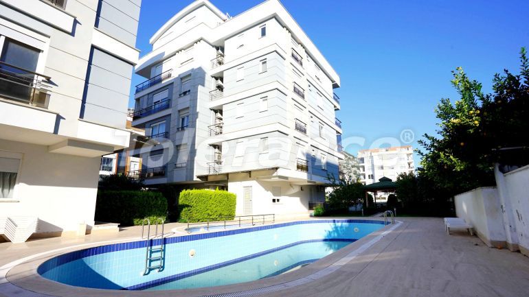 Apartment in Konyaalti, Antalya - buy realty in Turkey - 66095
