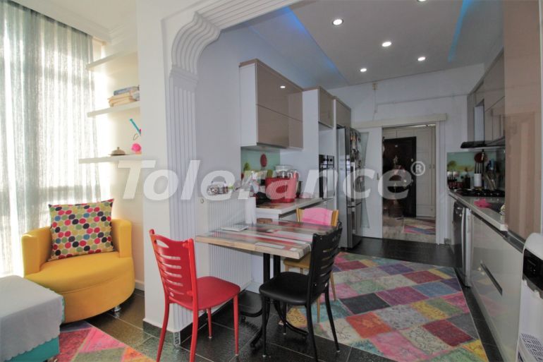 Apartment in Konyaalti, Antalya - buy realty in Turkey - 66783