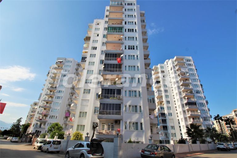 Apartment in Konyaalti, Antalya - buy realty in Turkey - 66790