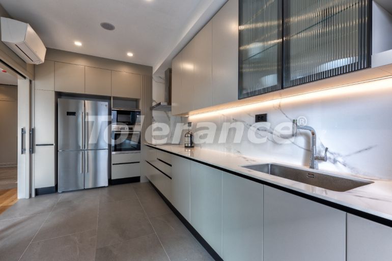 Apartment in Konyaaltı, Antalya with pool - buy realty in Turkey - 66809