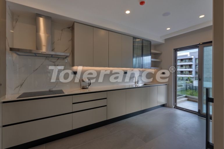 Apartment in Konyaaltı, Antalya with pool - buy realty in Turkey - 66812