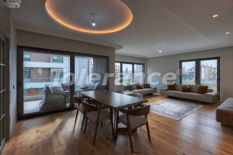 Apartment in Konyaaltı, Antalya with pool - buy realty in Turkey - 66815