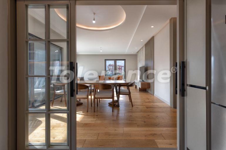 Apartment in Konyaaltı, Antalya with pool - buy realty in Turkey - 66834