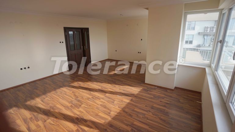 Apartment in Konyaalti, Antalya - buy realty in Turkey - 67253