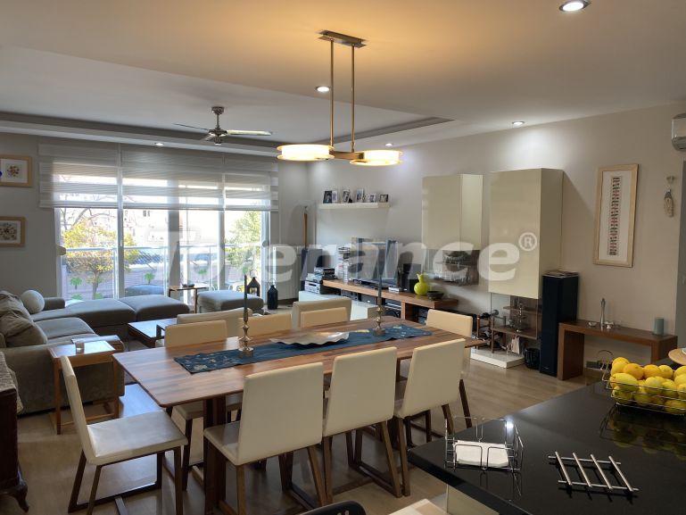Appartement in Konyaaltı, Antalya zwembad - onroerend goed kopen in Turkije - 67711
